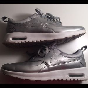NIKE AIR MAX THEA SE